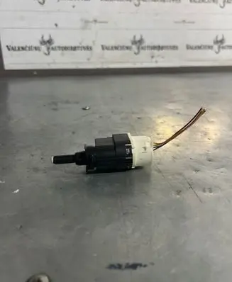 Renault Captur Brake pedal sensor switch 253206170R