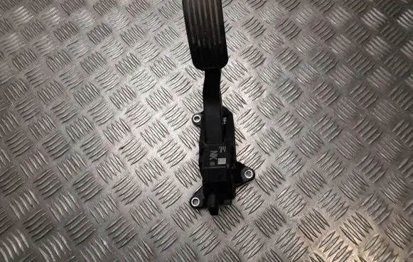 Toyota Corolla E210 E21 Accelerator throttle pedal 7811002211