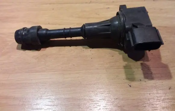 High voltage ignition coil