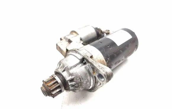 Volkswagen Crafter Starter motor 02M911021A