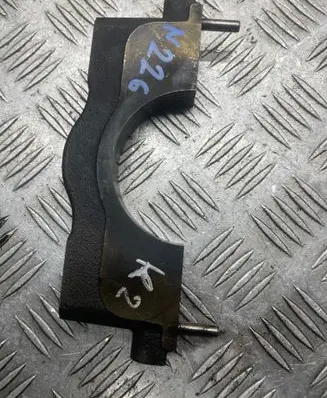 Infiniti FX Crankshaft Holder 030705G