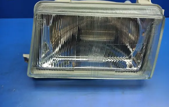 Seat Ibiza I (021A) Headlight/headlamp 084556 67620079