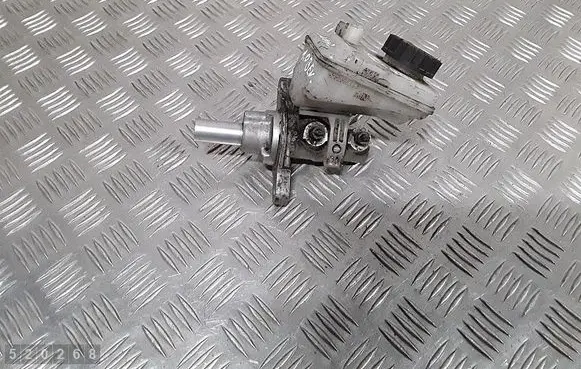 Toyota Aygo AB10 Master brake cylinder 020425444 0204Y21821
