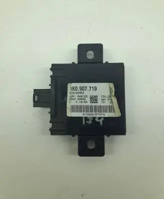 Audi A3 S3 8P Alarm control unit/module 1K0907719