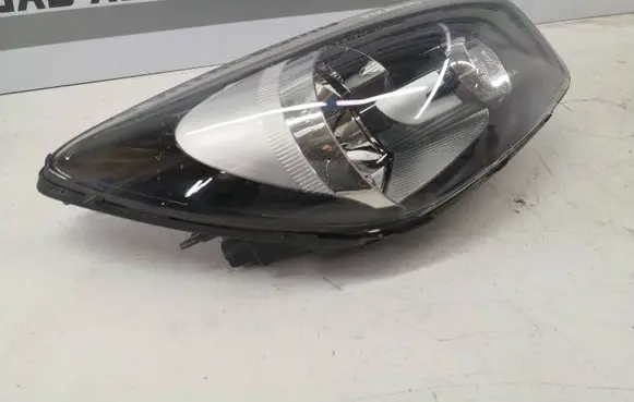 KIA Picanto Headlight/headlamp 921021Y0