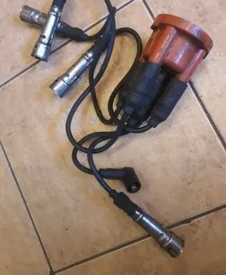 Audi A4 S4 B5 8D Ignition plug leads 0300072108
