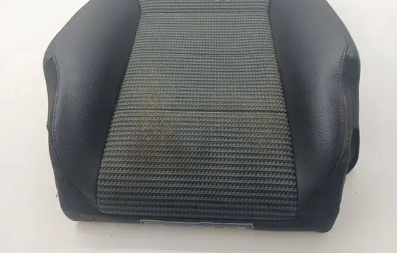 Mercedes-Benz B W245 Seat trim A1699100516