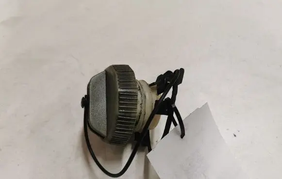 Mazda 5 Fuel tank filler cap