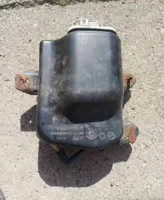 Ford Focus C-MAX AdBlue liquid reservoir 3M519C103AC