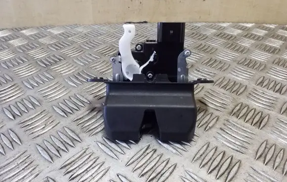 Tailgate/trunk/boot lock/catch/latch