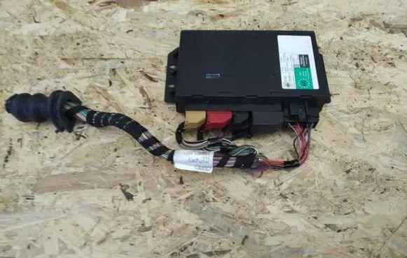 Audi A6 S6 C5 4B Comfort/convenience module