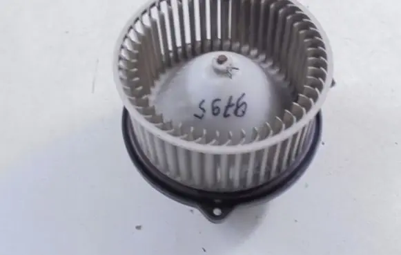 Mazda 6 Heater fan/blower 894000-0232