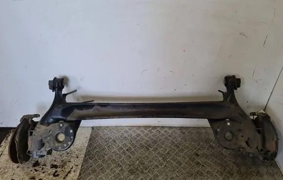 Toyota Yaris XP210 Front axle beam PRIEKINISTILTAS