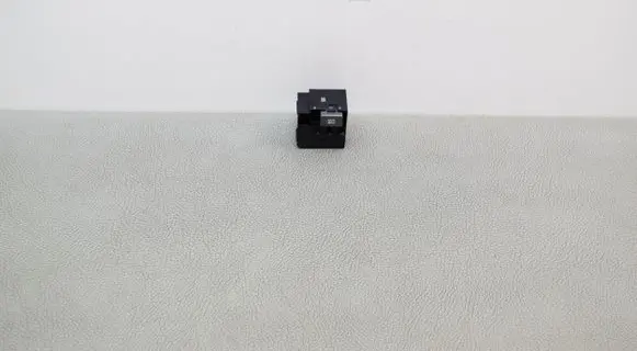Toyota Prius (XW30) Other switches/knobs/shifts 75D804 6702G1D
