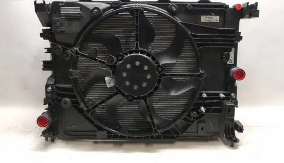 Renault Clio V Radiator set 214810845R 215597301R 214105837R