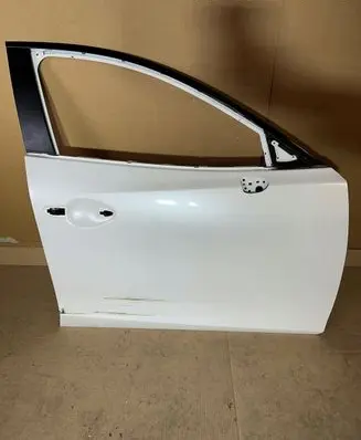 Mazda 3 III Front door BJS758010