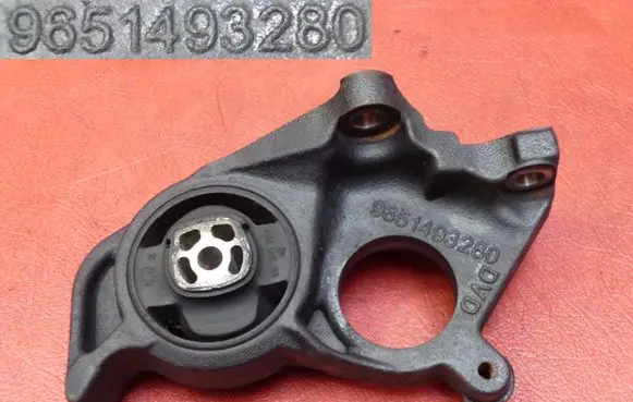 Peugeot 207 Driveshaft support bearing bracket 9651493280