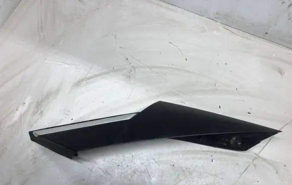 Opel Astra K Rear glass trim 332155566