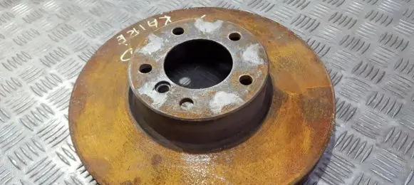 BMW 5 E39 Front brake disc 59686