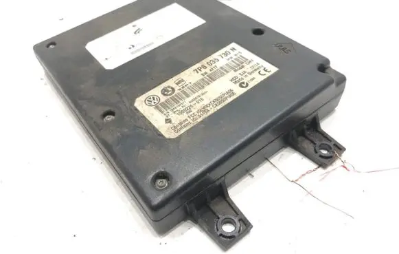 Skoda Superb B6 (3T) Bluetooth control unit module 7P6035730N