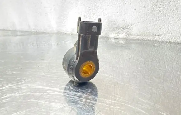 Opel Astra H Detonation knock sensor 24435095