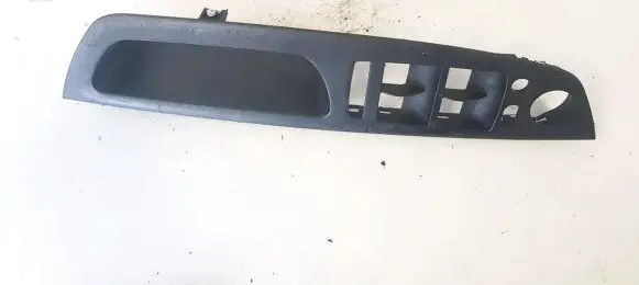 BMW X5 E70 Front door window switch trim 51417137138 912212001