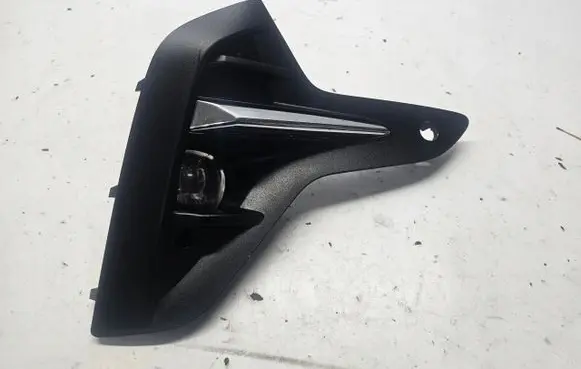 Opel Insignia B Front fog light trim/grill