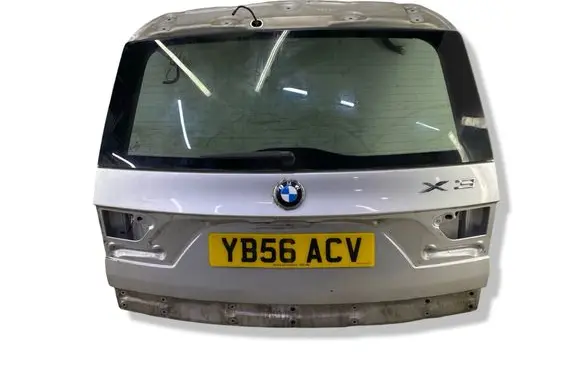 BMW X3 E83 Tailgate/trunk/boot lid 