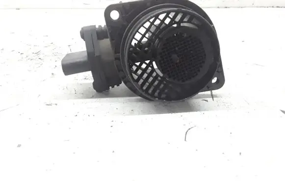 Skoda Fabia Mk1 (6Y) Mass air flow meter 0281002531