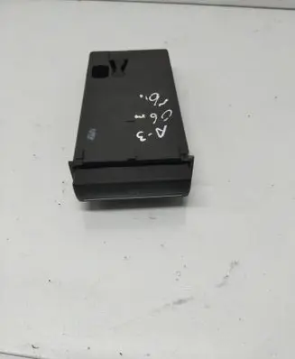 Audi A3 S3 8P Dashboard storage box/compartment 8P0941561D