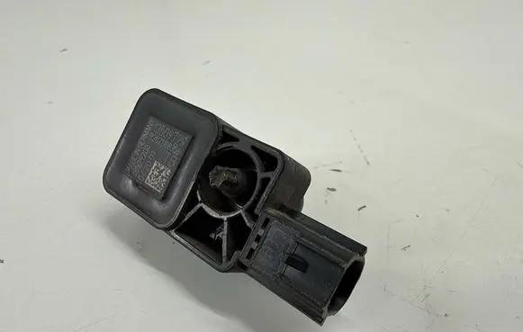 Chevrolet Camaro Airbag deployment crash/impact sensor 13509729 38529200