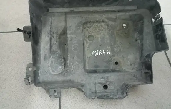 Vauxhall Astra H Battery tray 0000