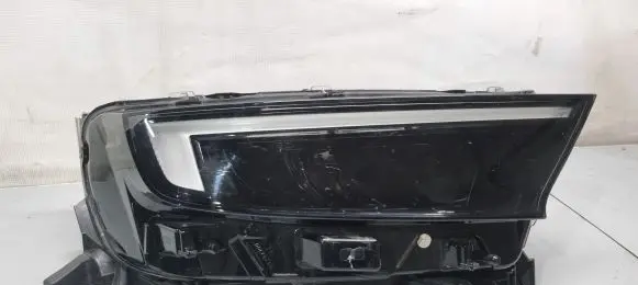 Opel Mokka B Headlight/headlamp 9834008880