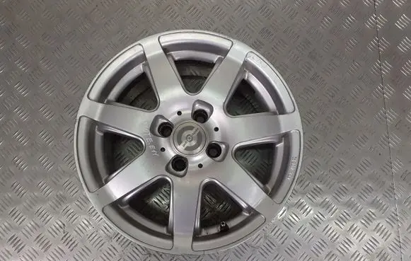Nissan Note (E11) R15 alloy rim 