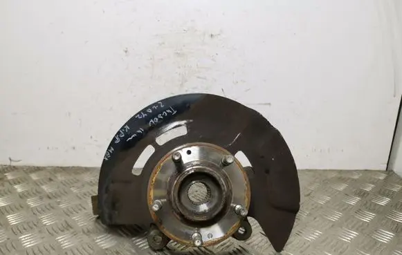 Hyundai Tucson TL Front wheel hub