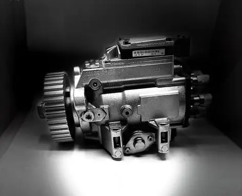 Audi A4 S4 B7 8E 8H Fuel injection high pressure pump 0470506033