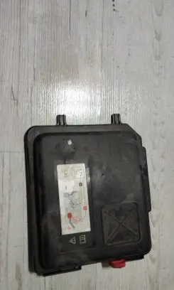 Opel Corsa F Fuse box cover 9824510780 0864149786