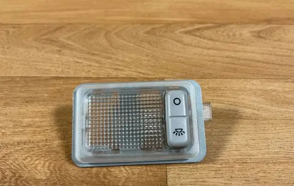 Ford Mondeo Mk III Other interior light 152940