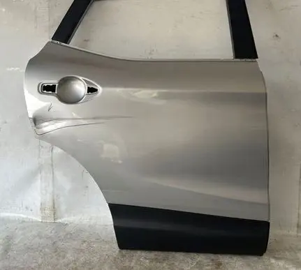 Nissan Qashqai Rear door DPT4EA