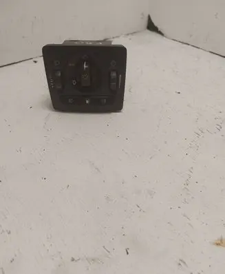 Volvo V50 Light switch 30739300