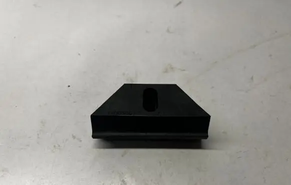 Chevrolet Camaro Battery bracket 14005061