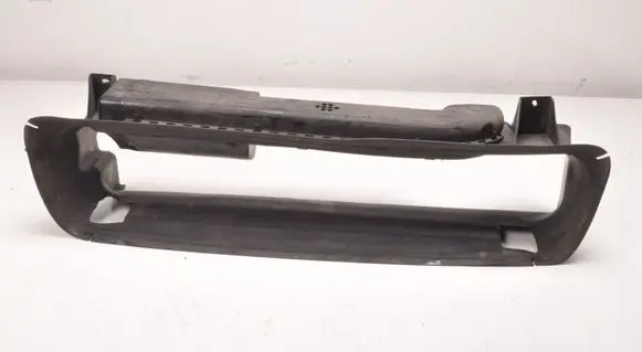 Volvo C30 Intercooler air channel guide 30763389