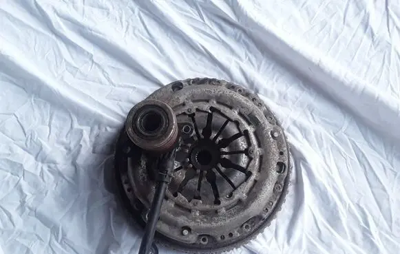 Renault Kadjar Clutch pressure plate 301013644R