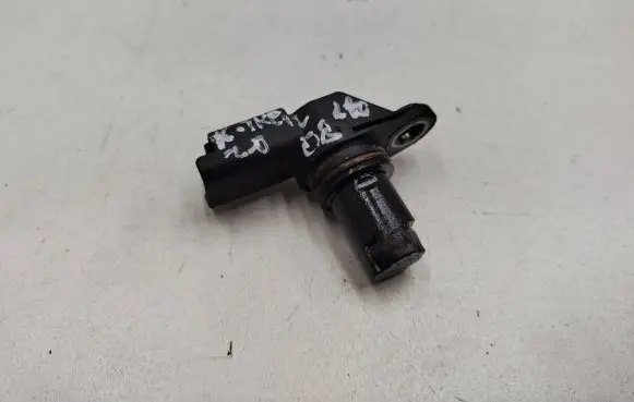 Nissan X-Trail T31 Camshaft position sensor 8200567414 144410 PA66GF30