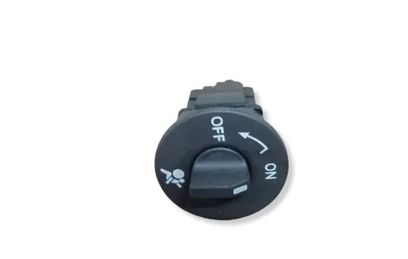 Renault Megane II Passenger airbag on/off switch 8200169589B