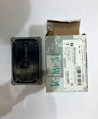 Mercedes-Benz B W247 LED ballast control module A2479002213