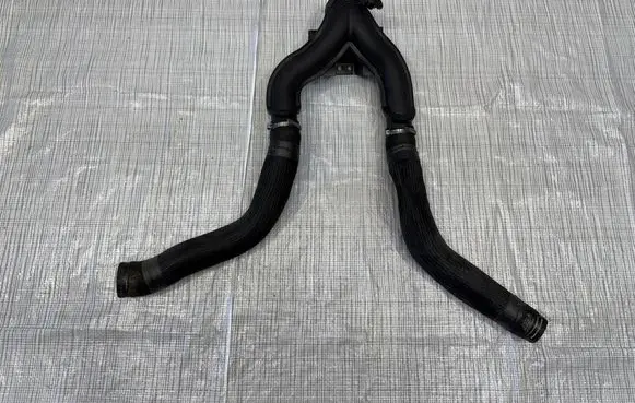Maserati Ghibli Intercooler hose/pipe 670039354