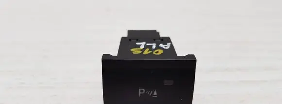 Audi A6 Allroad C5 Parking (PDC) sensor switch 4Z7919281