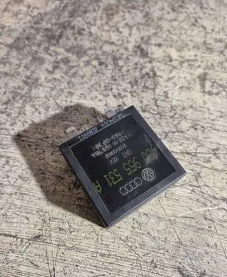 Audi A3 S3 8L Other relay 4B0955531A 5WK10430A 8280801