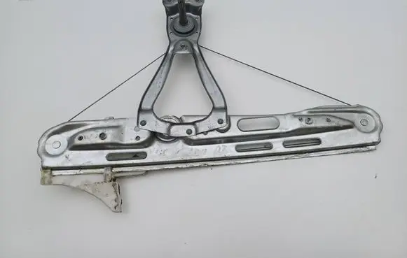 Opel Vectra C Rear door manual window regulator 24451525